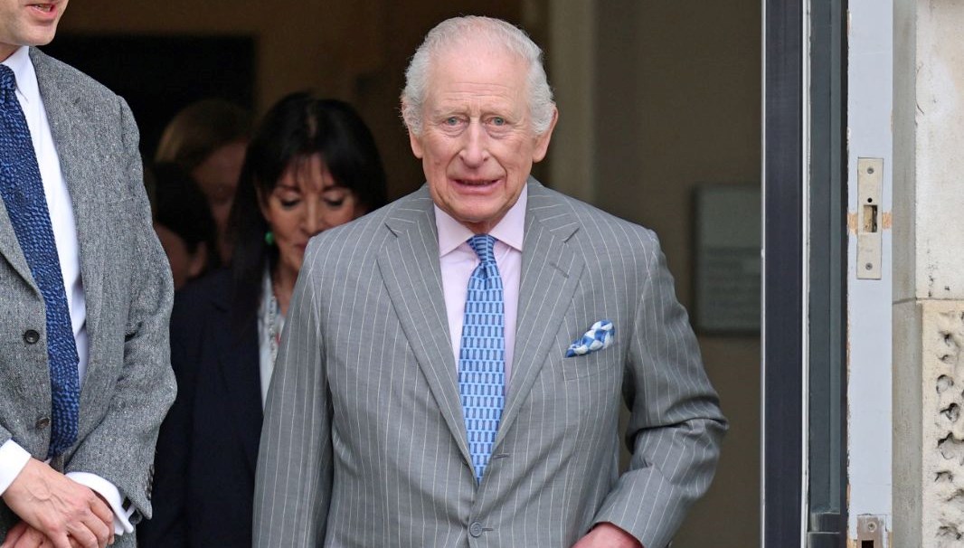 kral charles hastaneye kaldirildi kanserilaclari yan tesire neden oldu lzQUPyHn