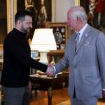 kraliyet ailesi ardinda kral charlestan zelenskiye dayanak daveti hBcbt9mj