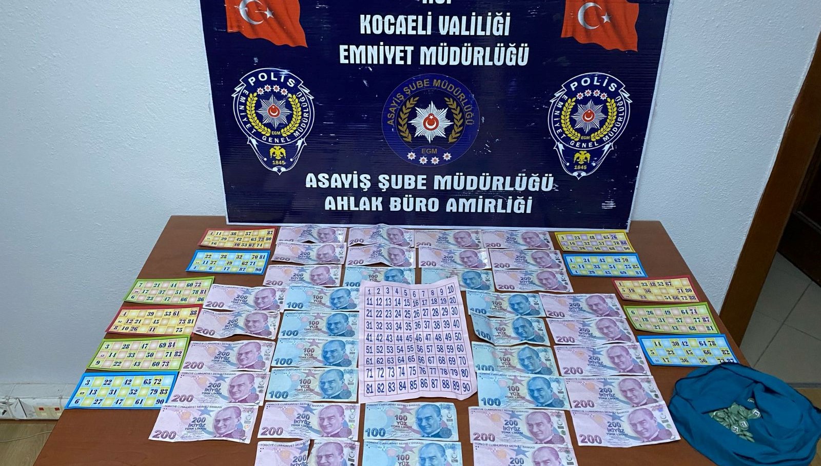 kumar oynayan 7 kisiyeceza yagdi