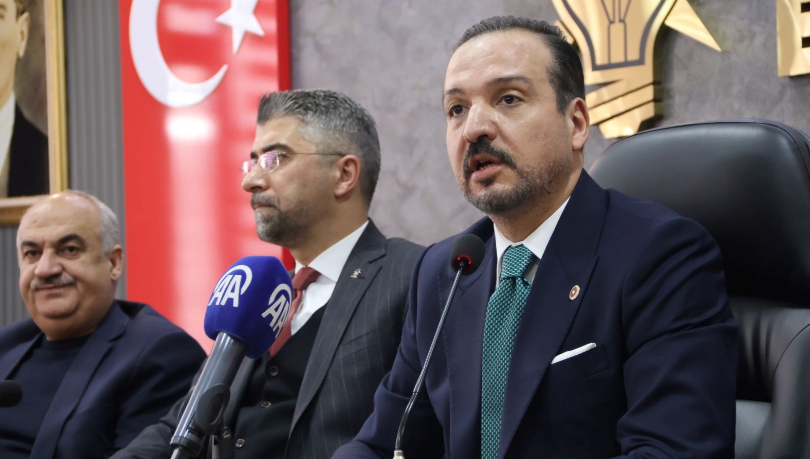 kursad kuvvetli siz turkiyenin nerede nasil bir masa kurdugunu bilemezsiniz