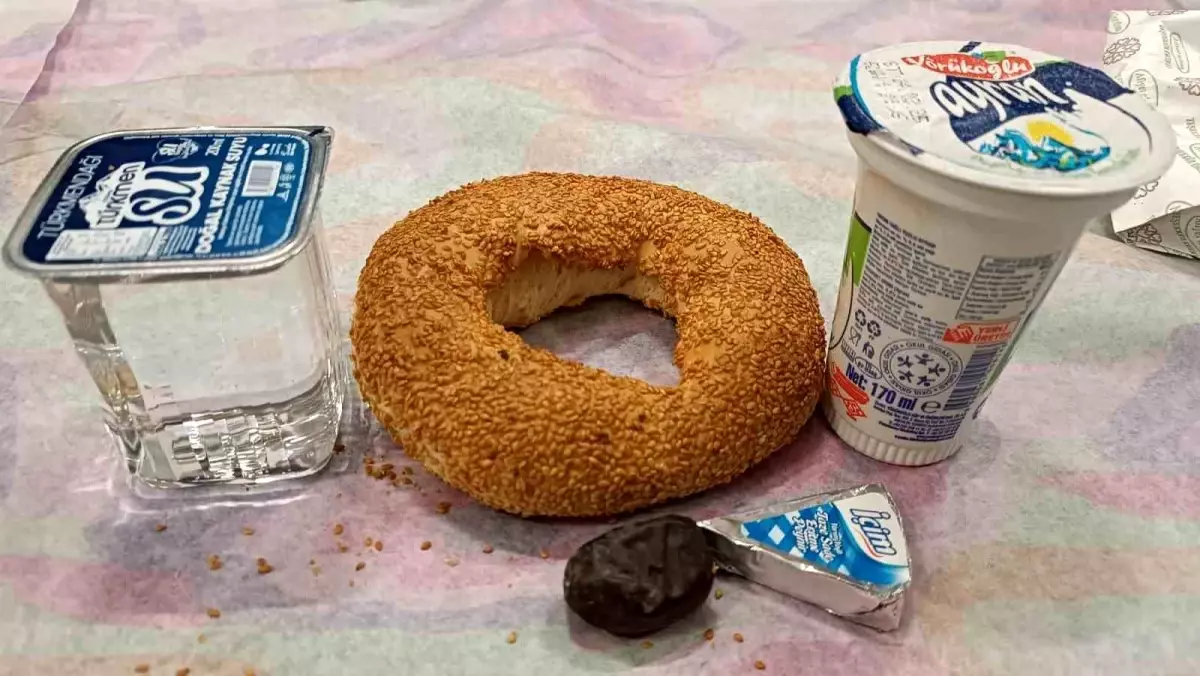 Kütahya'da Gönüller Bir Sofrada: Klâsik Ümmet İftarında Buluştu 71 kutahyada kl sik ummet iftari programi duzenlendi XjfZiHBt