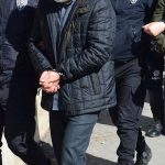 kuyumculara uydurma altin satmaya calisanlar yakalandi KAut8WWW