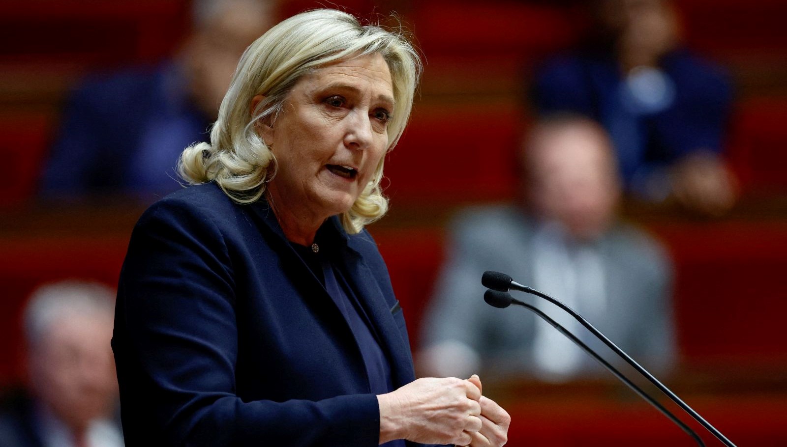le pen icin karargunu hatali bulunursa aday olamayacak plZMCMJ4