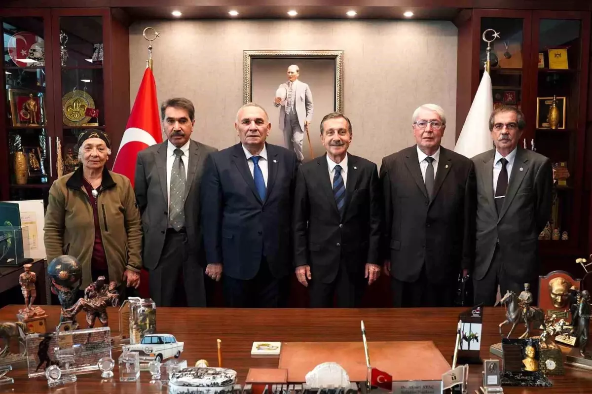 lider atac kimya muhendisleri odasi baskani ile bir araya geldi cWmI44mL