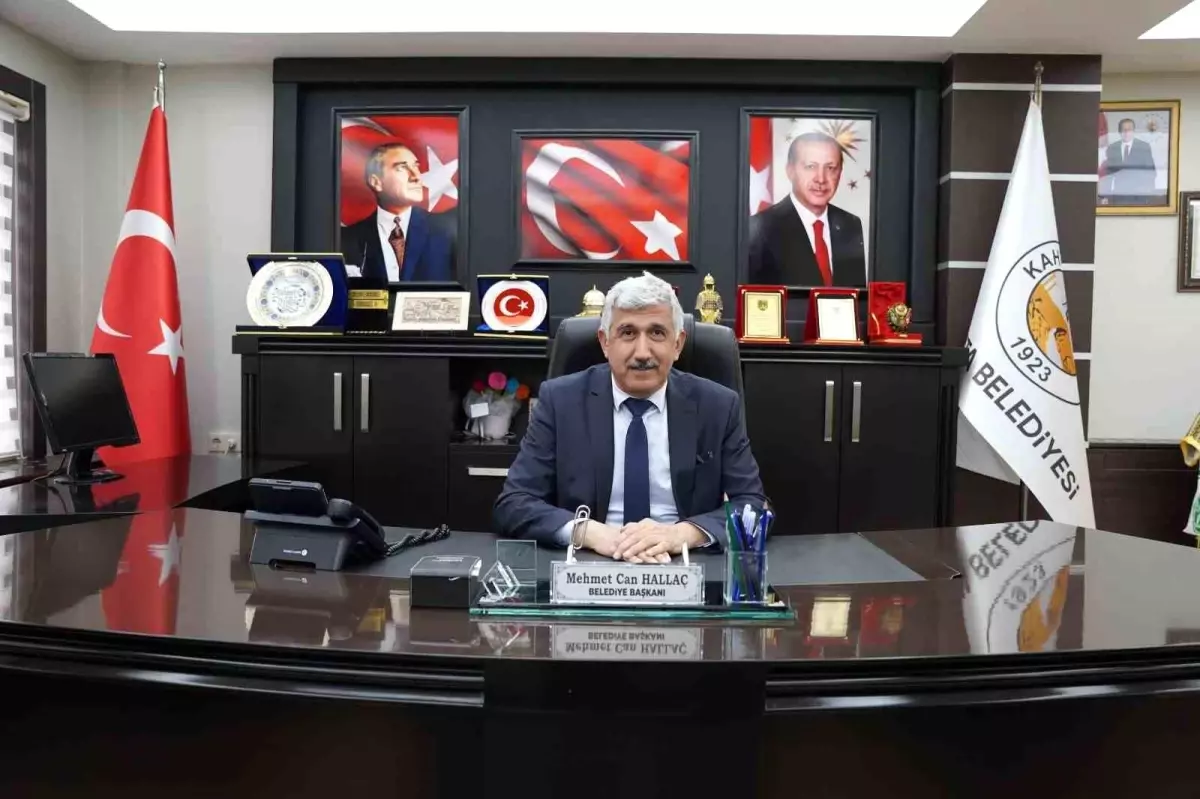 lider hallactan 8 mart dunya bayanlar gunu iletisi 6ZIhzuRe