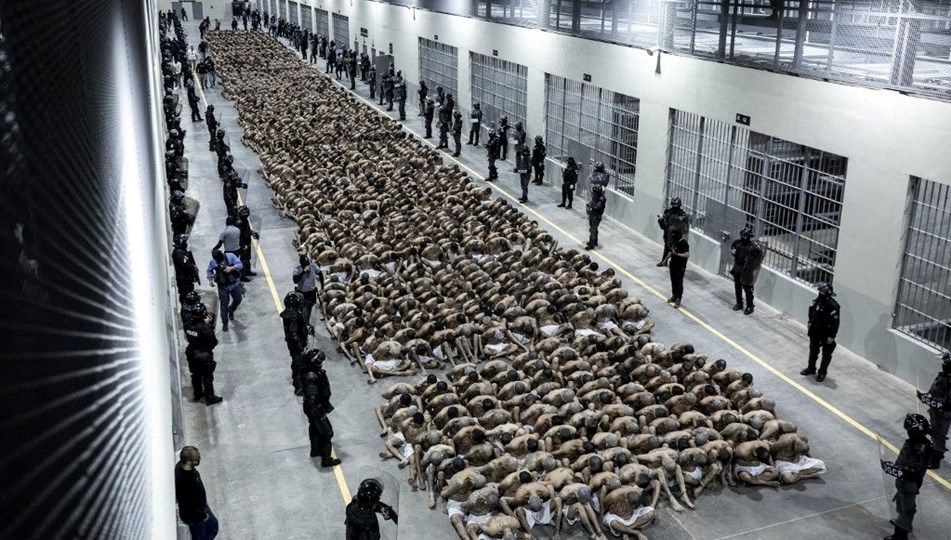 maduro nazi kamplarina gonderilen tum vatandaslarimizi geri getirecegiz