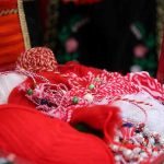 martenicka bilekligin kissasi kirmizi ve beyaz ipligin anlami martenicka bileklik ne vakit hangi j9mNQqY5