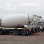 mersinde beton mikseri devrildi sofor yaralandi Ri3wTlIZ