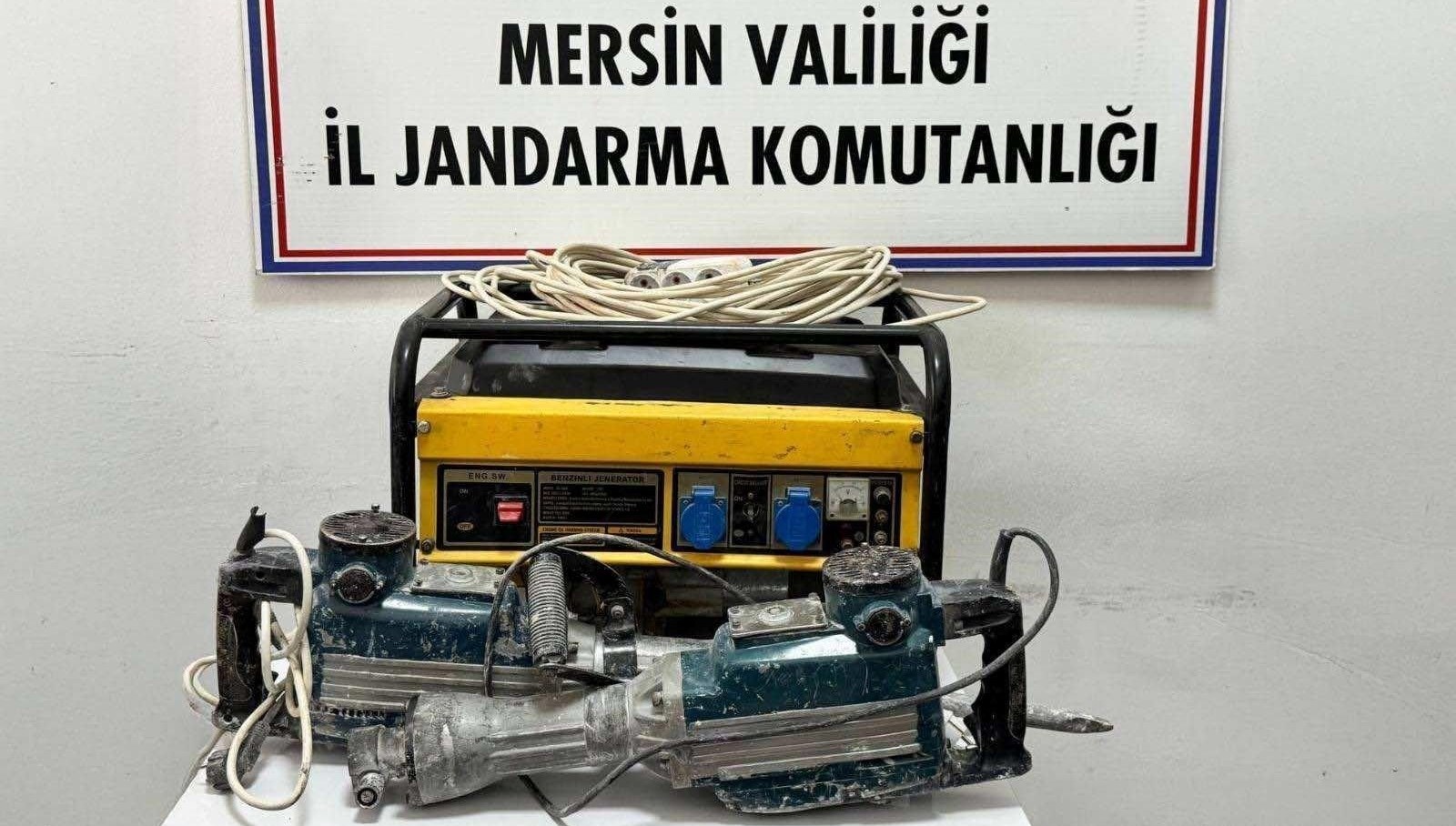 Mersin'de Kaçak Hafriyat Operasyonu: Gözaltılar Yaşandı 71 mersinde kacak hafriyata gozalti ahymfcS3