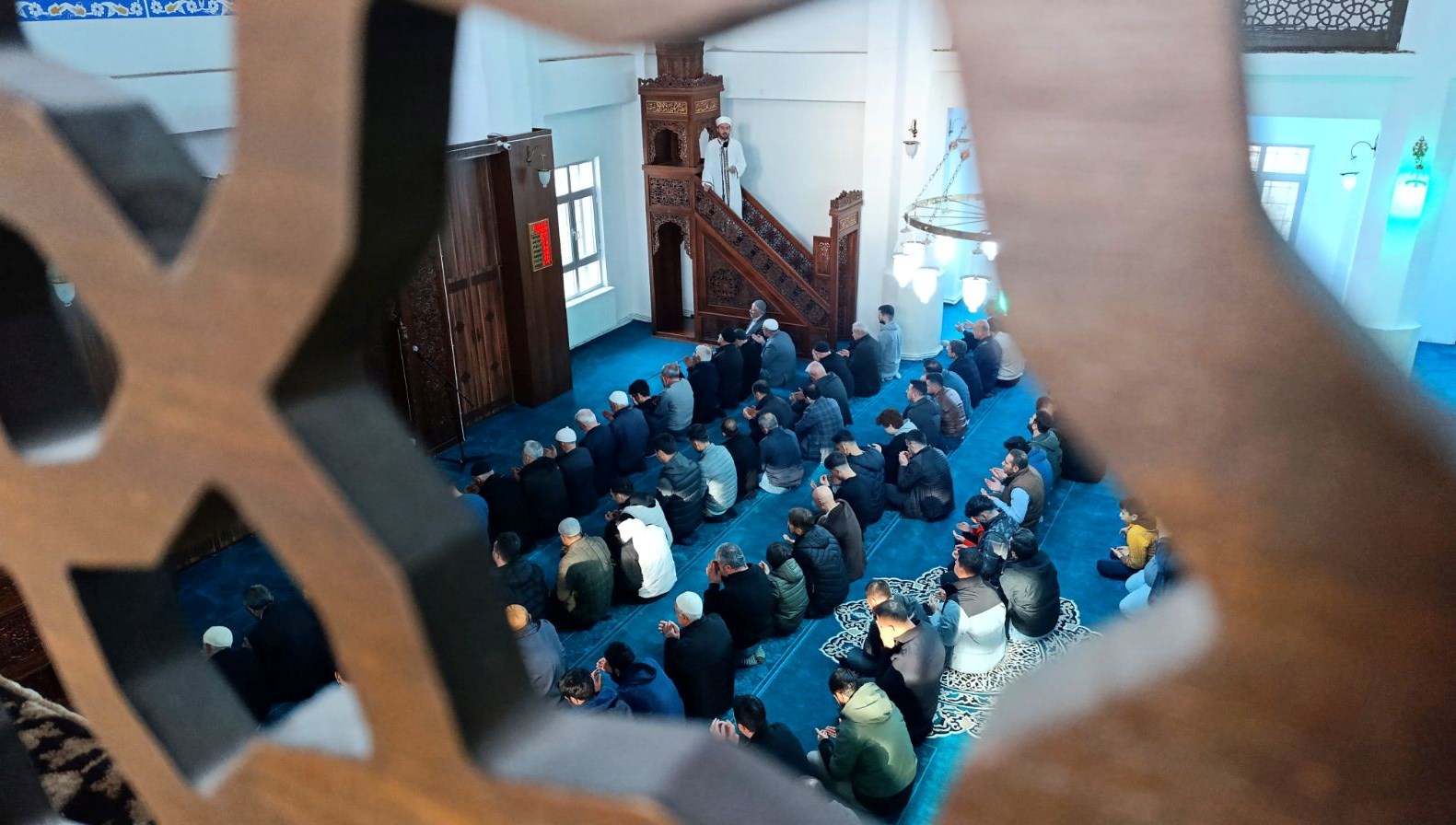 mescitlerde bayram namazi coskusu dcGiq6fR