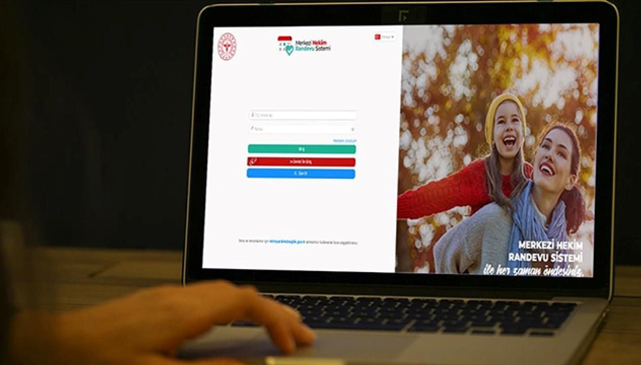 mhrs ile 15 yilda 2 milyar randevu nYla761S