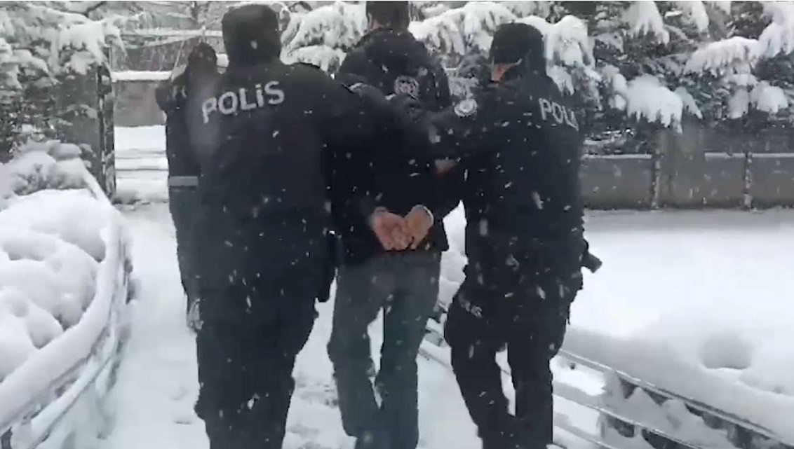 milyonluk hirsizliga 6 tutuklama Xqedccz7