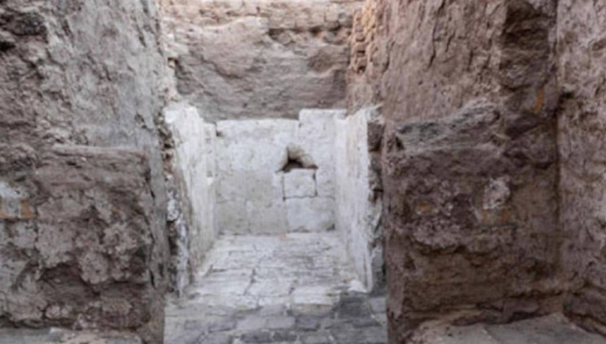 misirda yeni kesif 3 bin 500 yildan daha eski kraliyet mezari bulundu VwtPKKn4