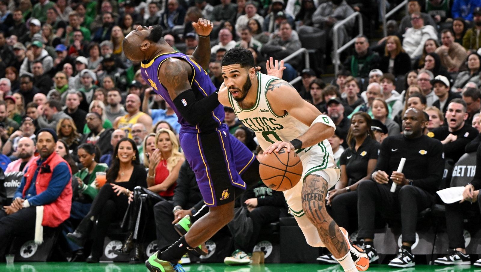 Lakers'ın 8 Maçlık Rüyası Paramparça Oldu 71 nbade lakersin 8 maclik galibiyet serisi sona erdi bCXyDDNd