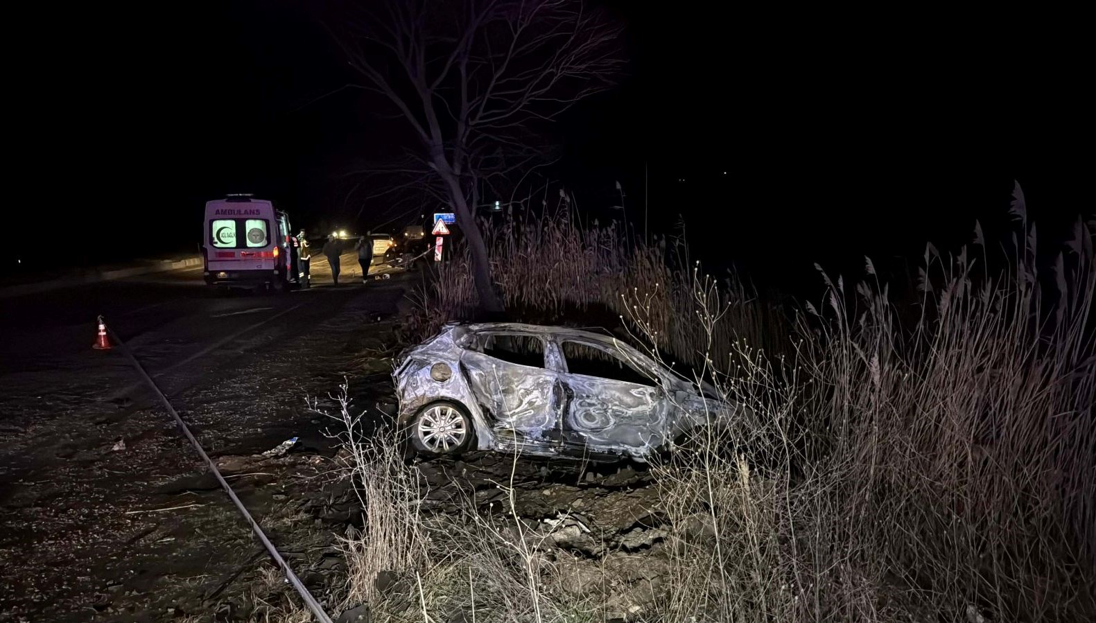 nikah donusu feci kaza 2 meyyit