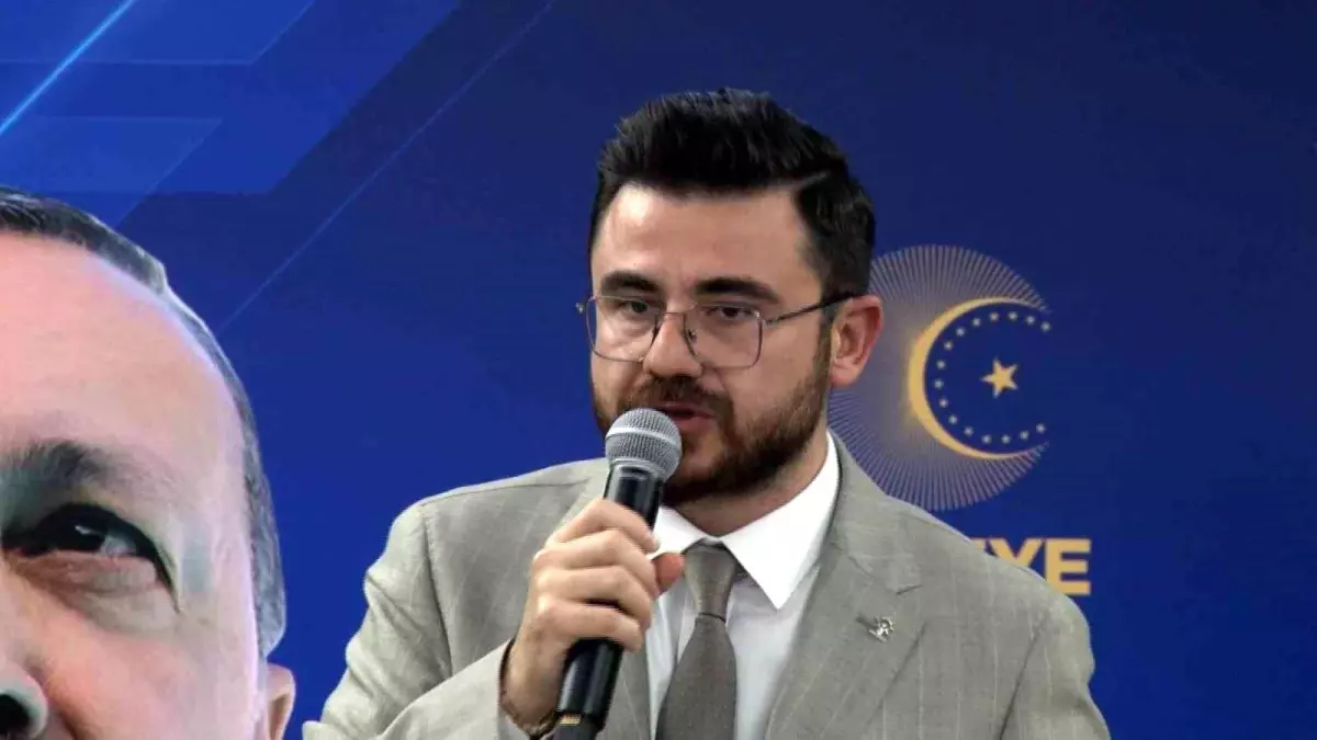 okandan liyakat ve samimiyet vurgusu Wp7ag4OY