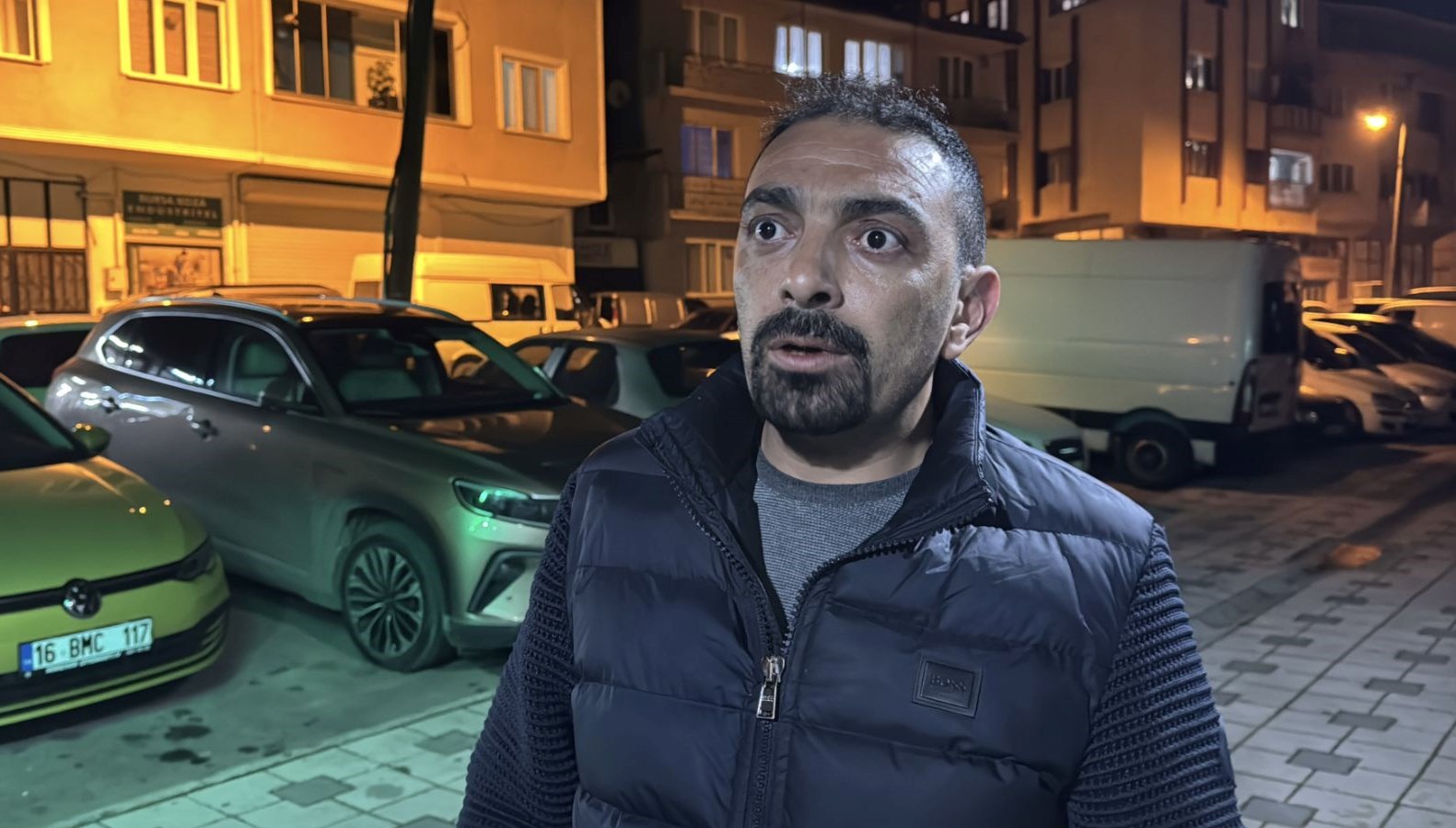 otomobil almak icin hevesle bursaya geldi 37 milyon lirasi buhar oldu TG4lOhjp