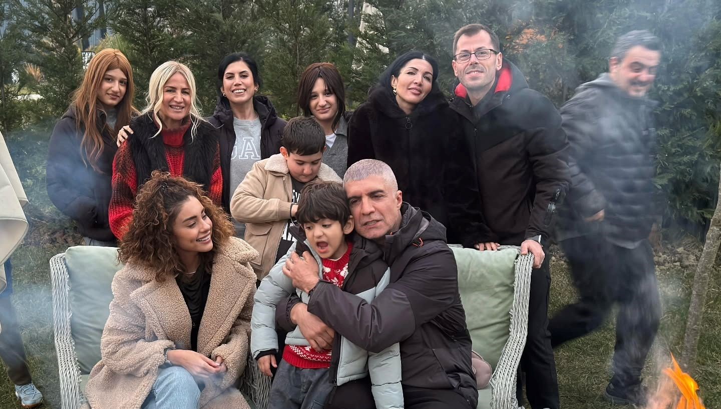 ozcan denizden fotografli karsilik O3z87jXu