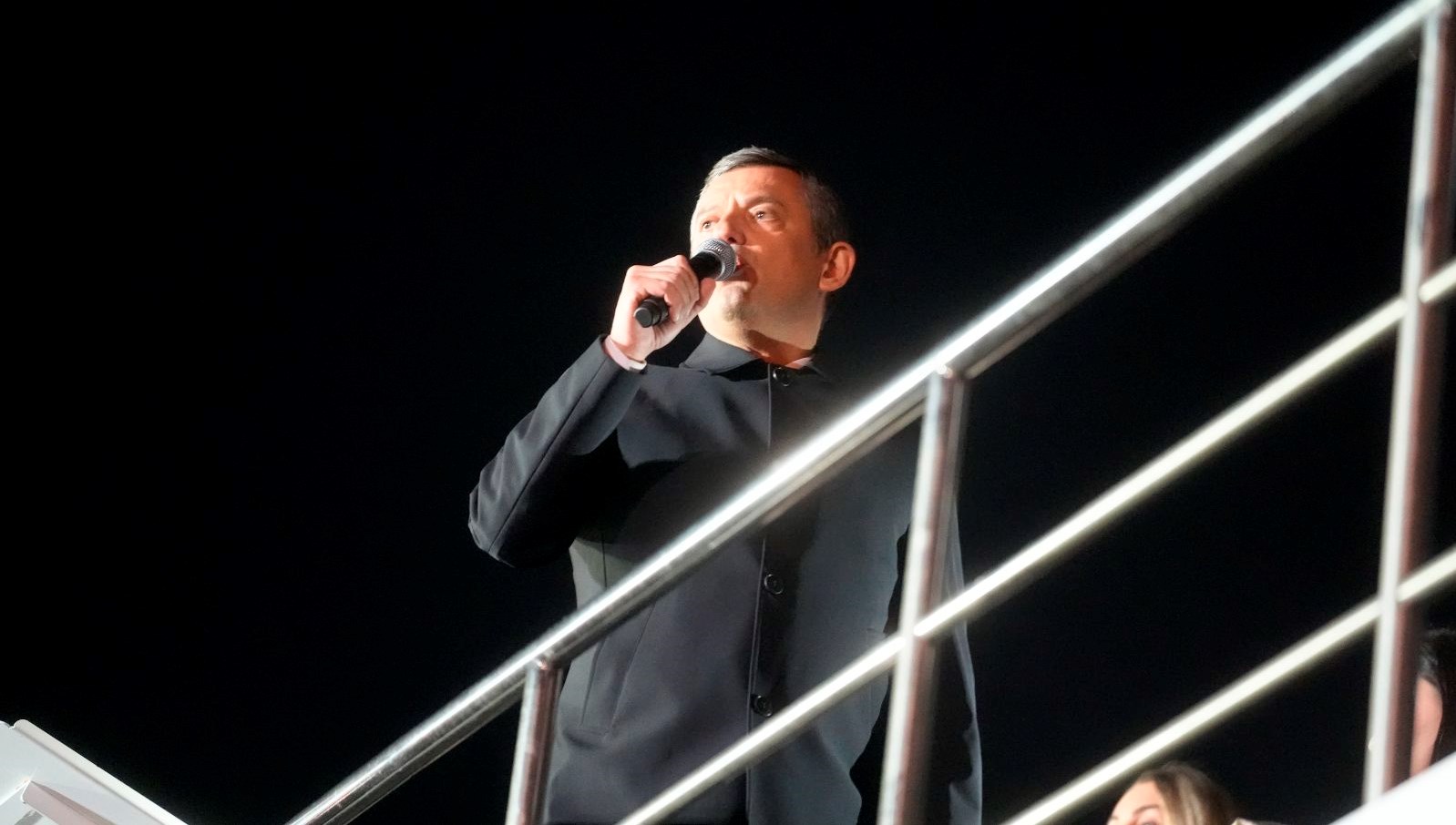 ozel sarachanede toplananlara seslendi ekrem imamoglunun yaninda olmaya devam edecegiz yzQWTiaQ