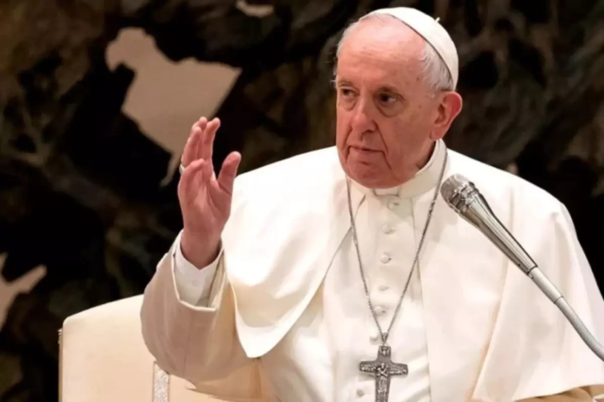 papa franciscusun sihhat durumunda guzellesme 4FQ35RvA