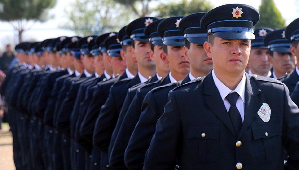 POMEM 2025: 32. Dönem Polis Alımı Heyecanı Dindi mi, Sonuçlar Ne Zaman Duyurulacak? 71 pomem sonuclari 2025 pomem mulakat ve imtihan sonuclari ne vakit aciklanacak aciklandi mi gozler W6wUpqTy