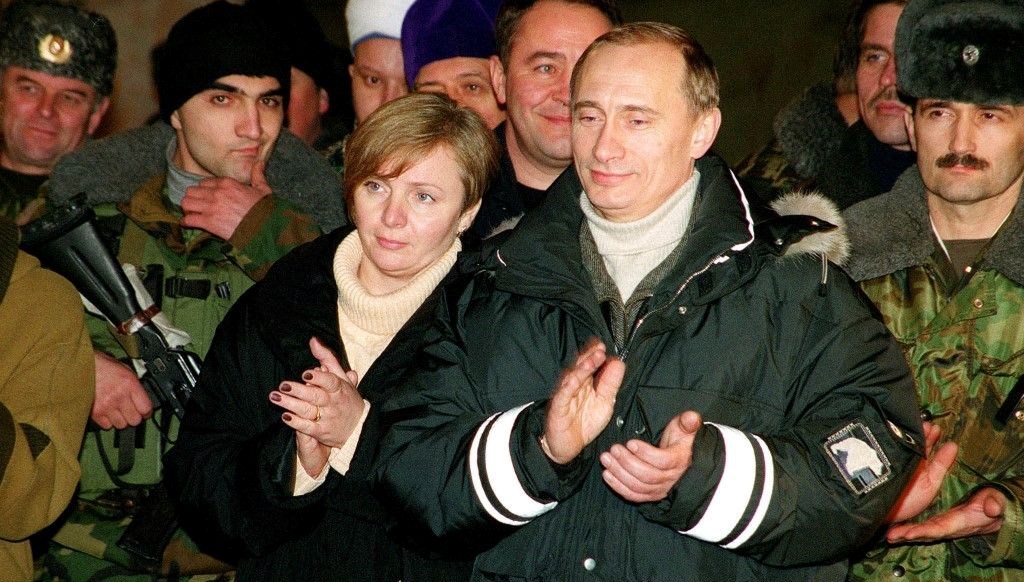 putin ailesinin dehsetli gercegi kusatma ve toplu mezarlar lynstgvF