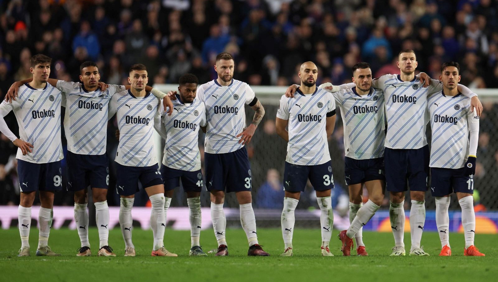 rangers fenerbahce macina sebastian szymanski damga vurdu penaltilarda uzucu ayrinti tekerrur etti XO8EGazc