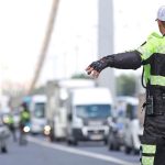 rizede trafigi tehlikeye dusuren sofore 11 bin 253 lira ceza uygulandi mpfZPKKy
