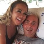 safiye soyman oglu harunun mezarini ziyaret etti EzLhmYrx