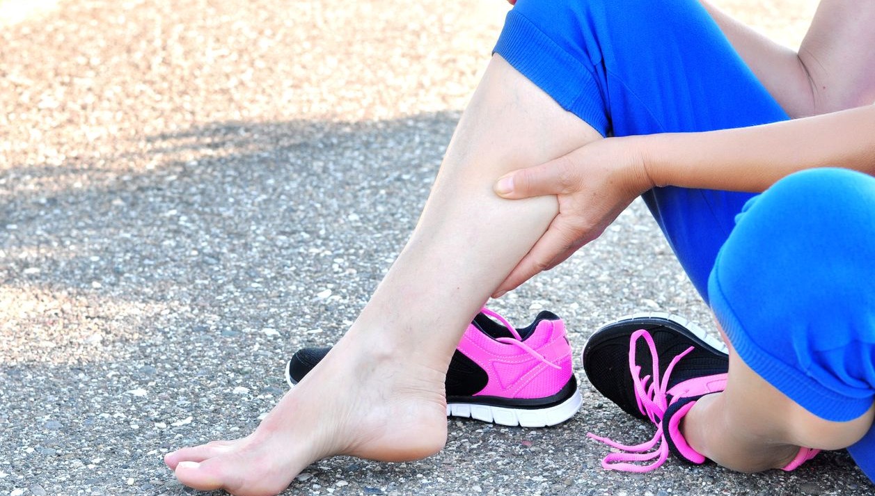 sag bacaginda karincalanma hissiyle hastaneye gitti 56 yasindaki bayana hekimler 3 hafta omrun kaldi