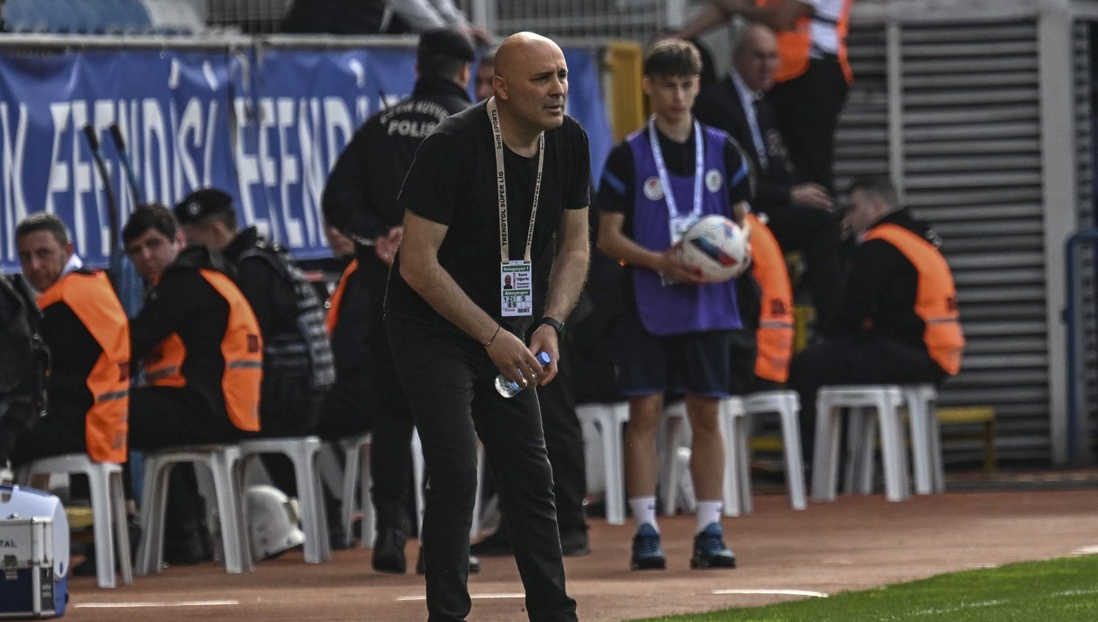 sami ugurlu kaliteli oyuncu eksigi cekiyoruz TMGEiPsW