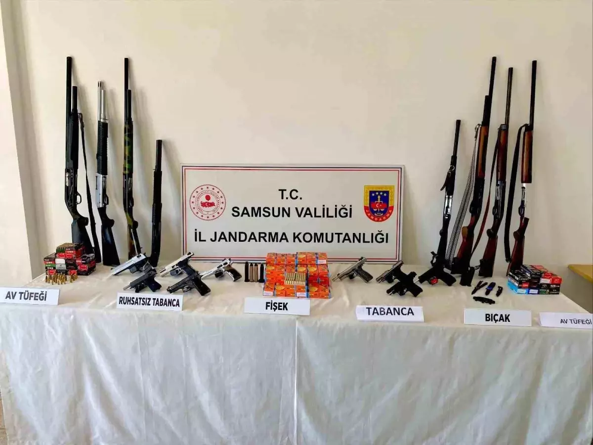samsunda silah operasyonu cok sayida ele gecirildi 58TZ9Wnk