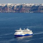 santorinide depremkrizi bitti birinci ziyaretciler adaya ulasti MrhELCW7