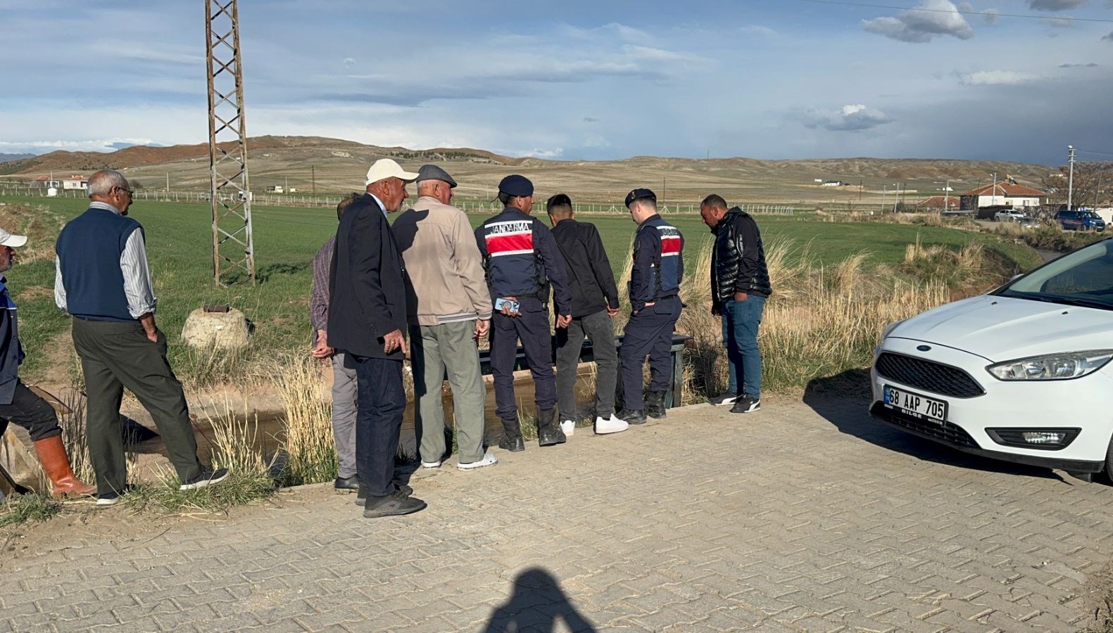 seker toplamaya cikan 5 yasindaki cocuk meyyit bulundu GgIYtWEc