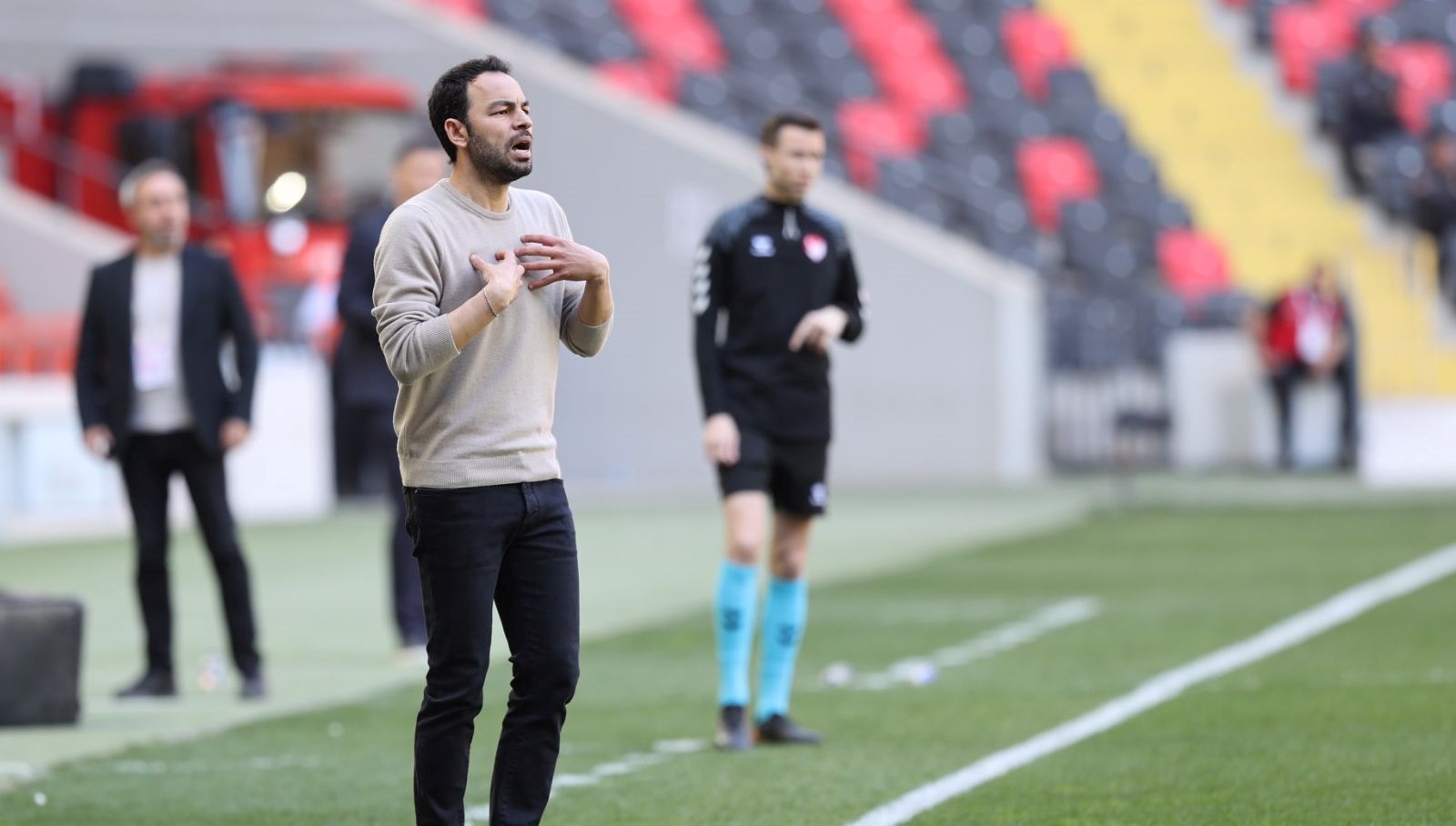 selcuk inan itimadimiz bosa cikmadi tesekkur ederim 4D59pIHZ