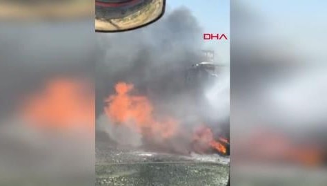 seyir halindeki tir alev alev yandi SPBFNb7T