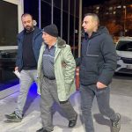 silahini temizlerken esini vurdu TKClwlvd