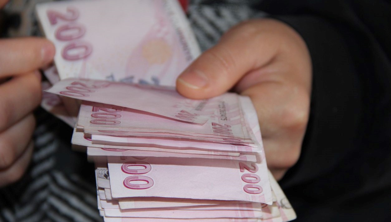 simdiki banka mevduat faizi oranlari 2025 hangi banka ne kadar faiz veriyor 1 milyon QLhHDgVN