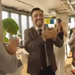 sinasi yurtseverin dogum gununu kutladigi goruntu yine hatirlandi bu sahne biter K5kjydRI