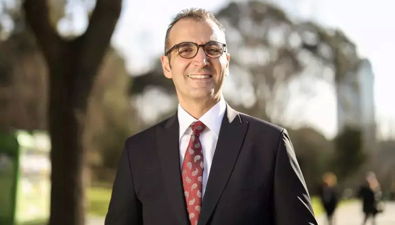 sisli belediyesi hangi partide sisli belediye baskani resul emrah sahanin hayati GGXP1aq6