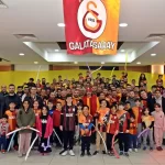 sogutte galatasaray taraftarindan manali iftar yemegi ctMm1ATD