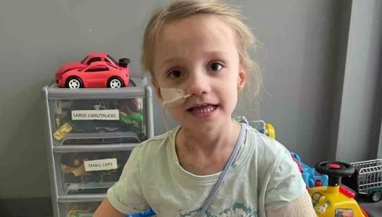 tabipler kolunun burkuldugunu soylemisti kucuk kizin birkac ay omru kaldigi ortaya cikti IgjYZNvB