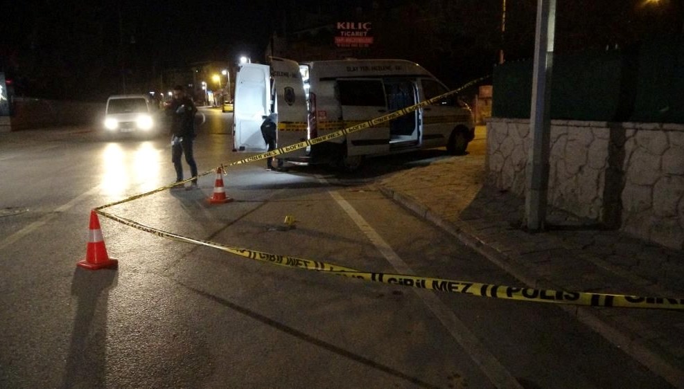 takside silahla vurup yola attilar EfuGGCGT