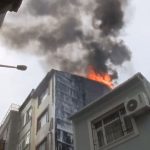taksimde 3 katli binada yangin C2qtVrEZ