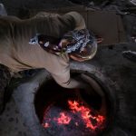 tandirlar ramazan sofralari icin yandi bayan ustalar pisiriyor 5UNDgC36