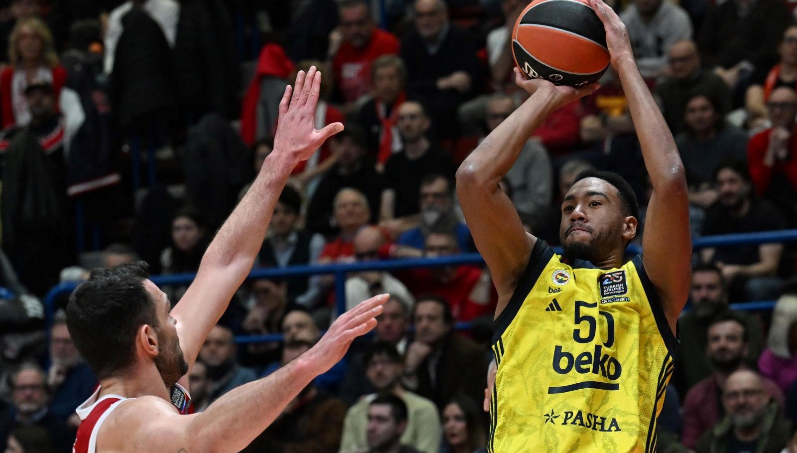 Türk Takımları, THY EuroLeague'i Zaferle Tamamladı 71 thy euroleaguede turk gruplari haftayi kayipsiz gecti AJg2GeP4