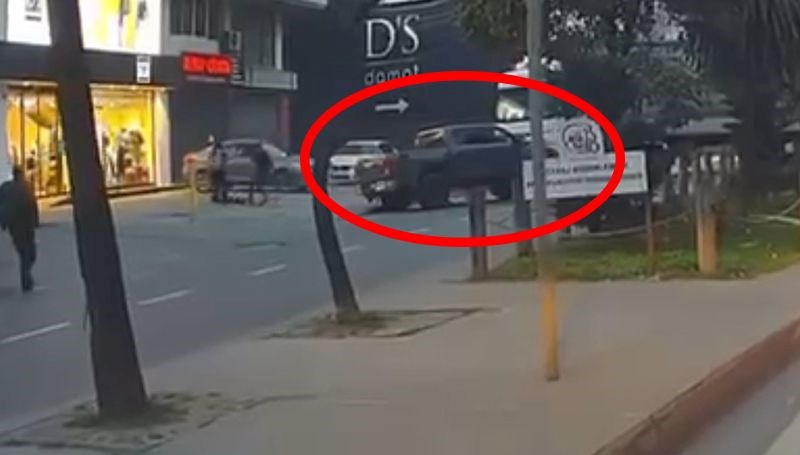 TIR dehşeti: İnanılmaz olayda yaya ölümden döndü 71 tir ile karsi karsiya geldi hareket yapip yayaya carpti