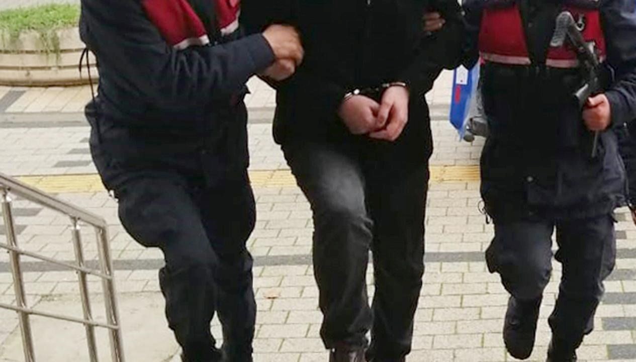 Trabzon'da Adalet Kaçaklarına Son: 6 Firari Hükümlü Demir Parmaklıklar Ardında 71 trabzonda6firarihukumluyakalandi JAZPCPVB