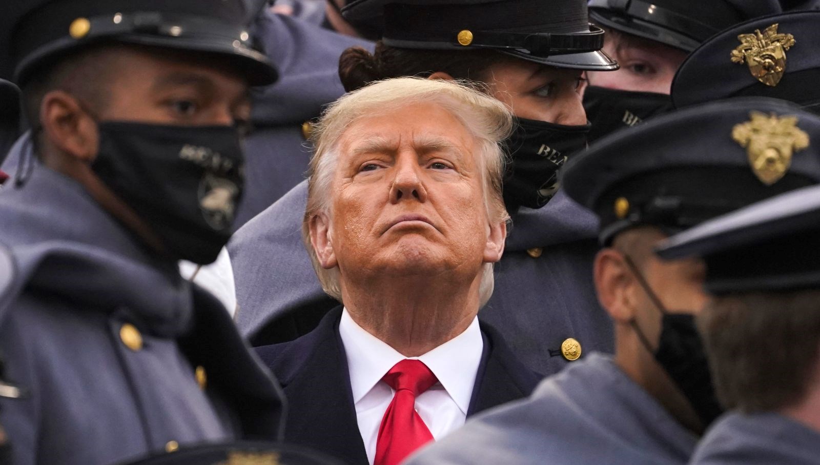 Trump'ın NATO Çıkışı Avrupa'yı Sarsıyor: Almanya Hedefte mi? 71 trump avrupayi basibos birakacak natoya kizdi gozunu almanyaya dikti