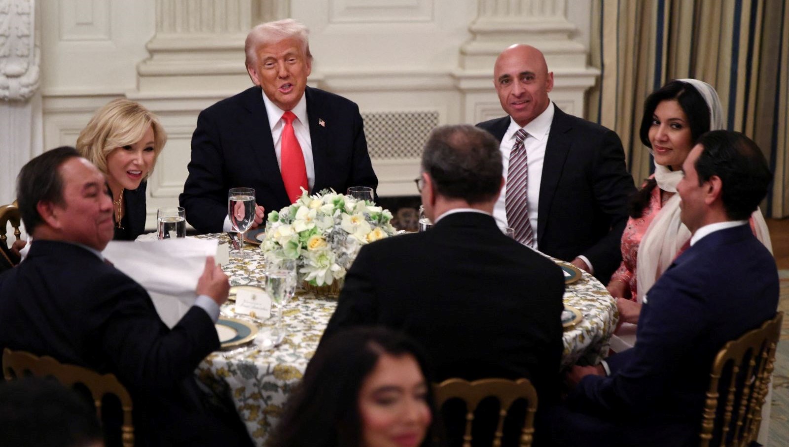 trump beyaz sarayda iftar verdi PHOBVCS5